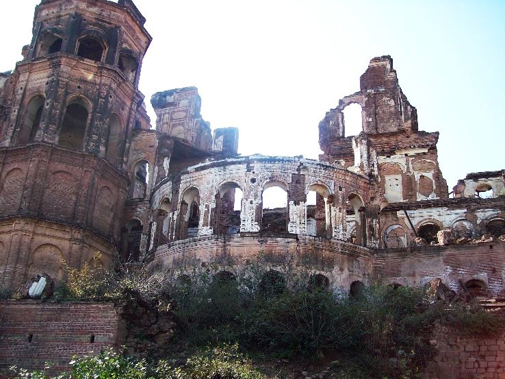 10. Mubarak Mandi Palace